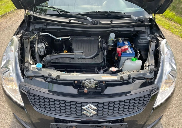 Suzuki Swift cena 16900 przebieg: 140000, rok produkcji 2011 z Reda małe 154